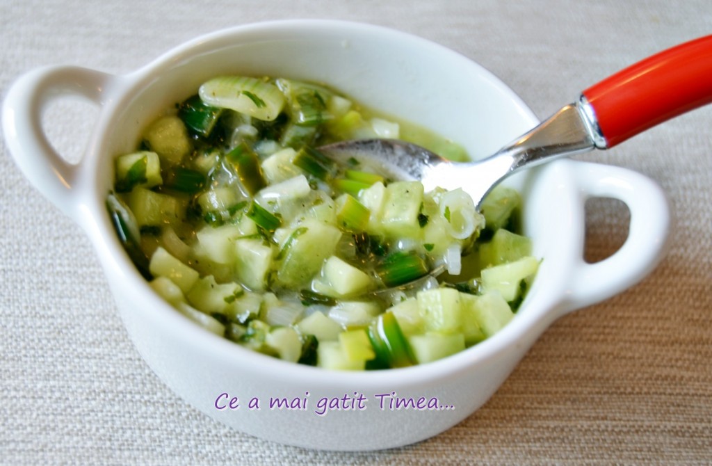 sos de unt cu ceapa si castravete