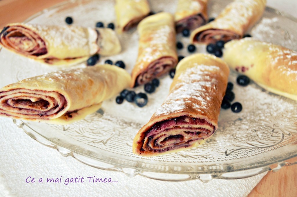 Clatite cu lamaie si gem de afine 3