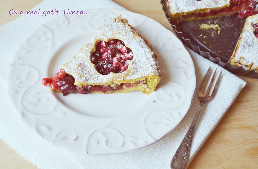 Tarta cu visine si strugurei 3