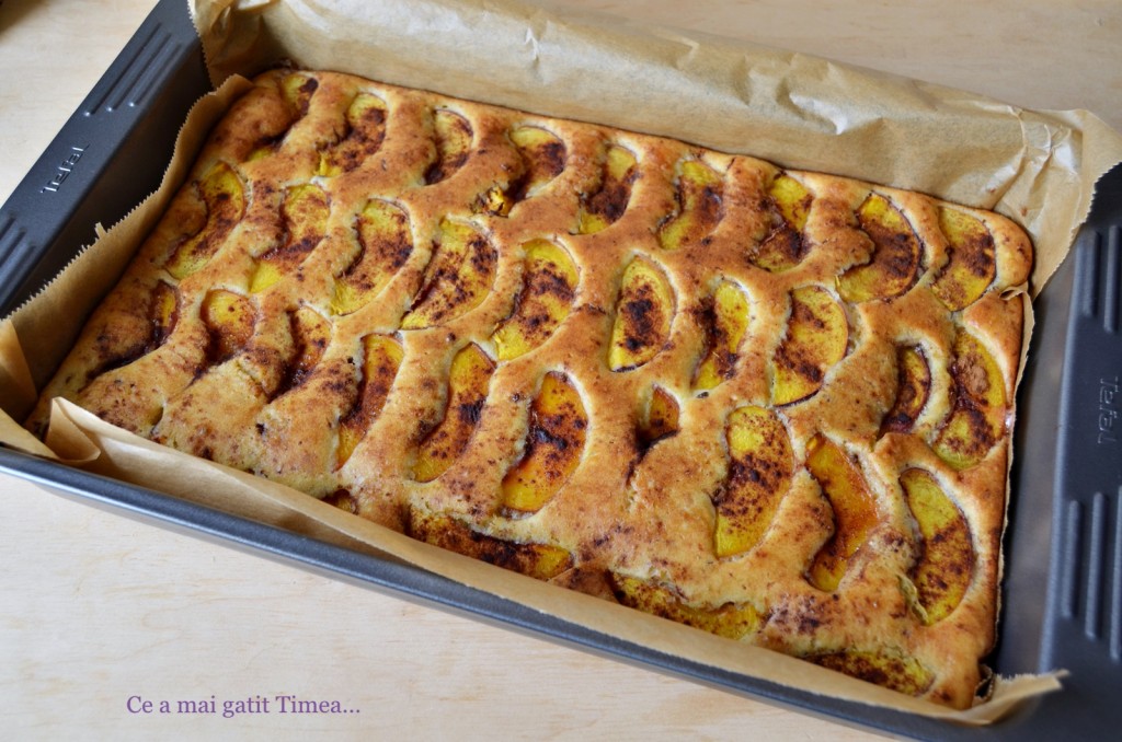 mod de preparare prajitura cu piersici si scortisoara 2