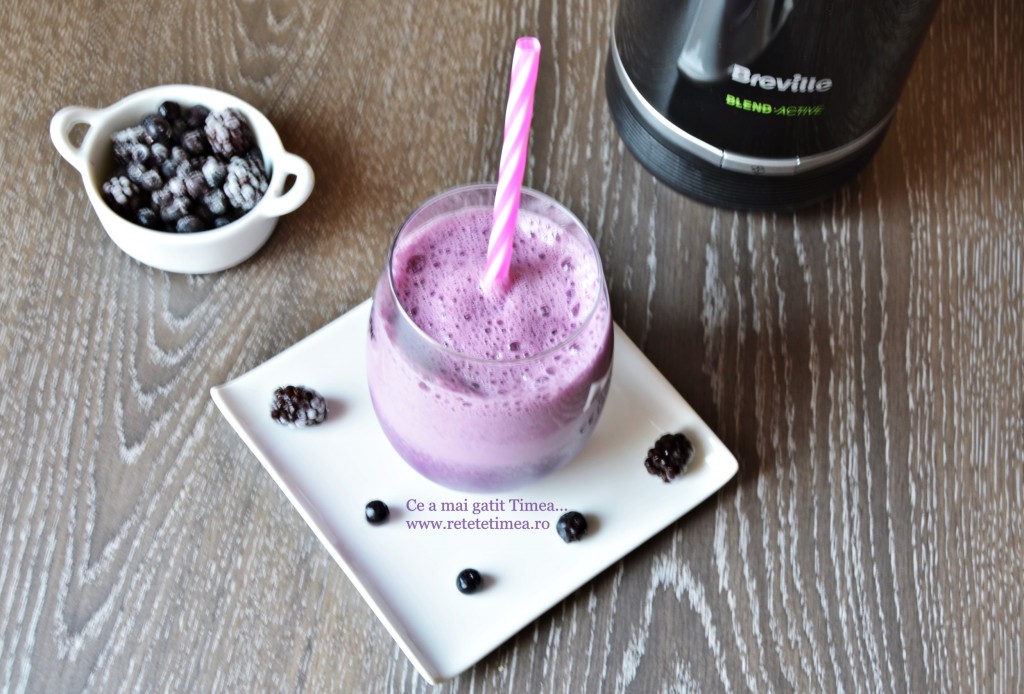 milkshake cu mure si afine 2