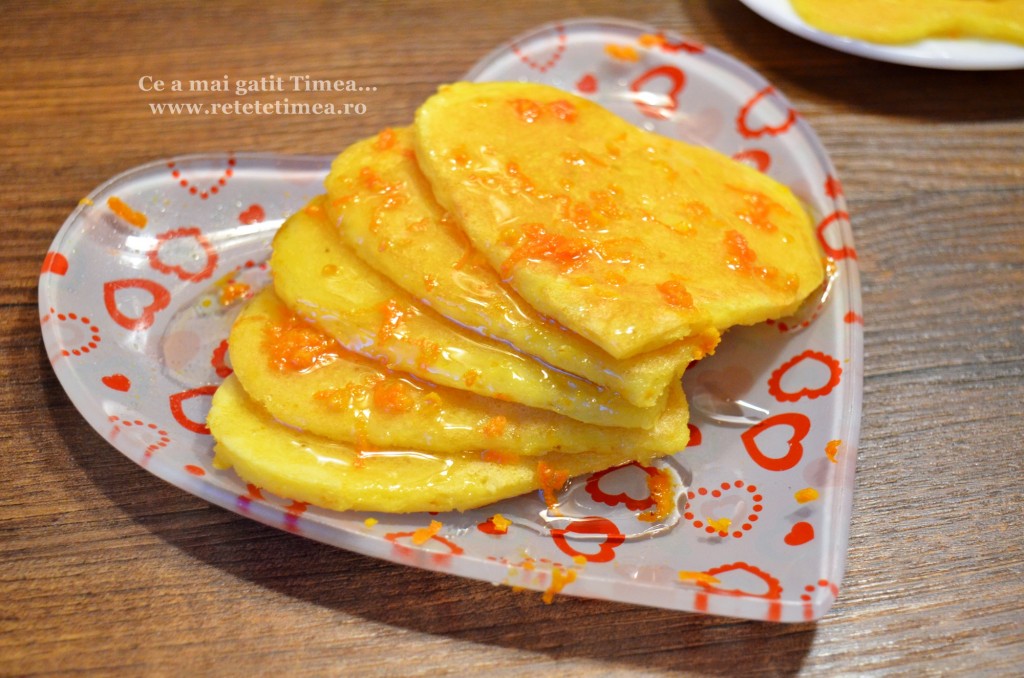 Clatite cu portocala si miere 1