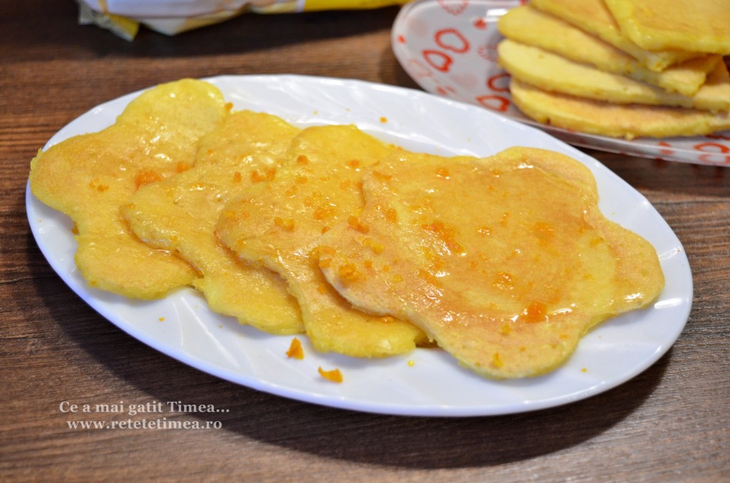 Clatite cu portocala si miere 3