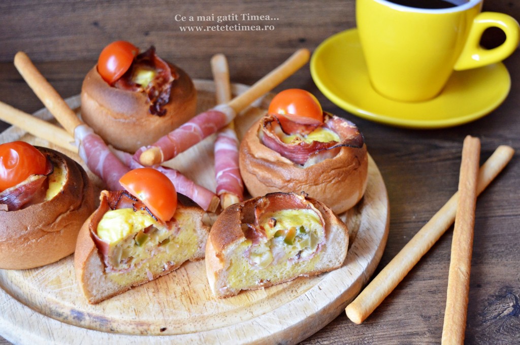 painici cu sunca si omleta la cuptor