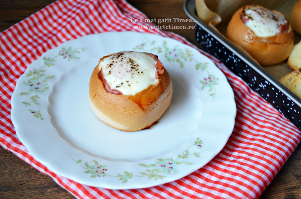 Mic dejun - oua in chifle la cuptor 3