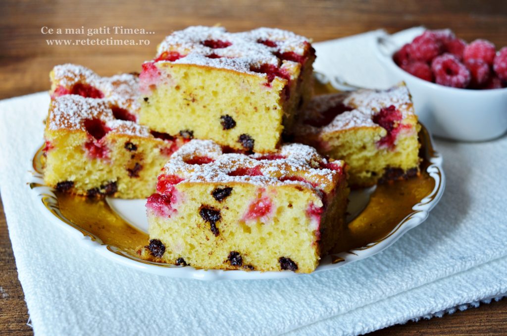 prajitura cu zmeura si bobite de ciocolata 5