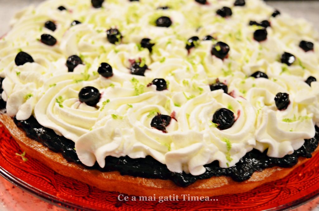 prajitura-cu-lamaie-si-afine-4